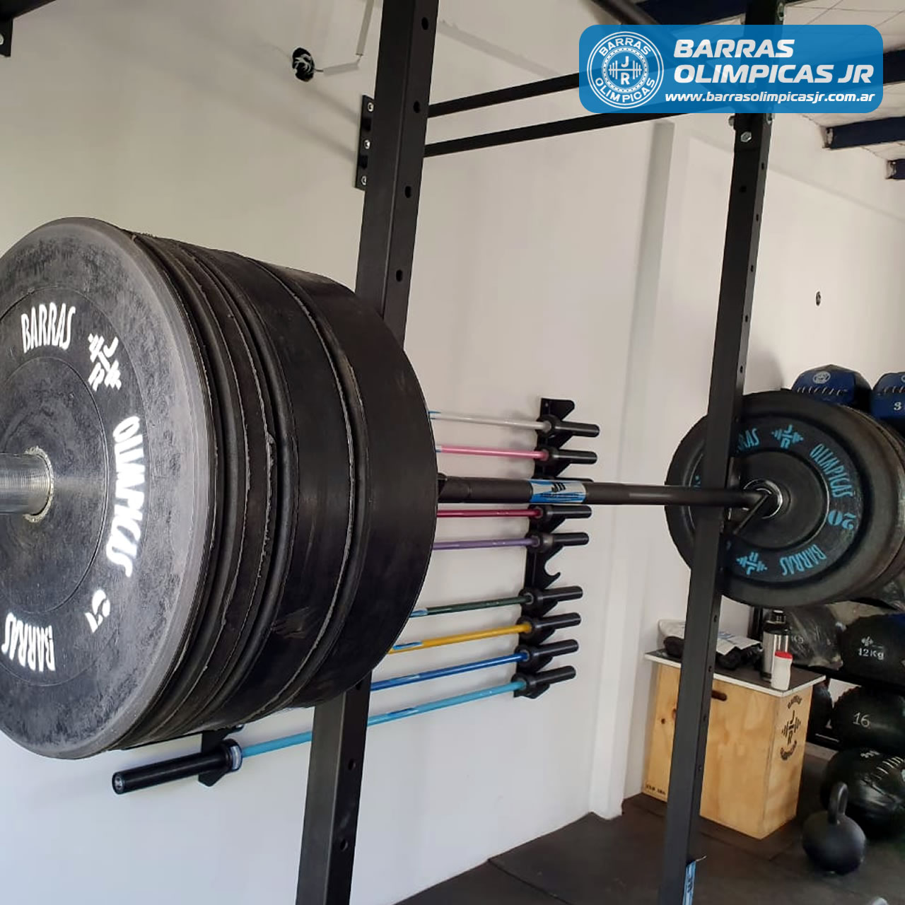 Soporte para Barra de Pesas de Pared de Gimnasio. Soporte barra Olímpica